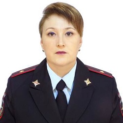 Старший инспектор по делам несовершеннолетних майор полиции Валеева Марина Васильевна.